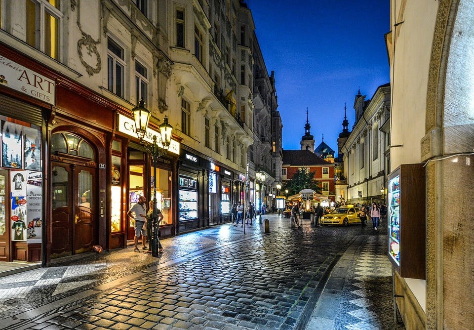 チェコの夜の街