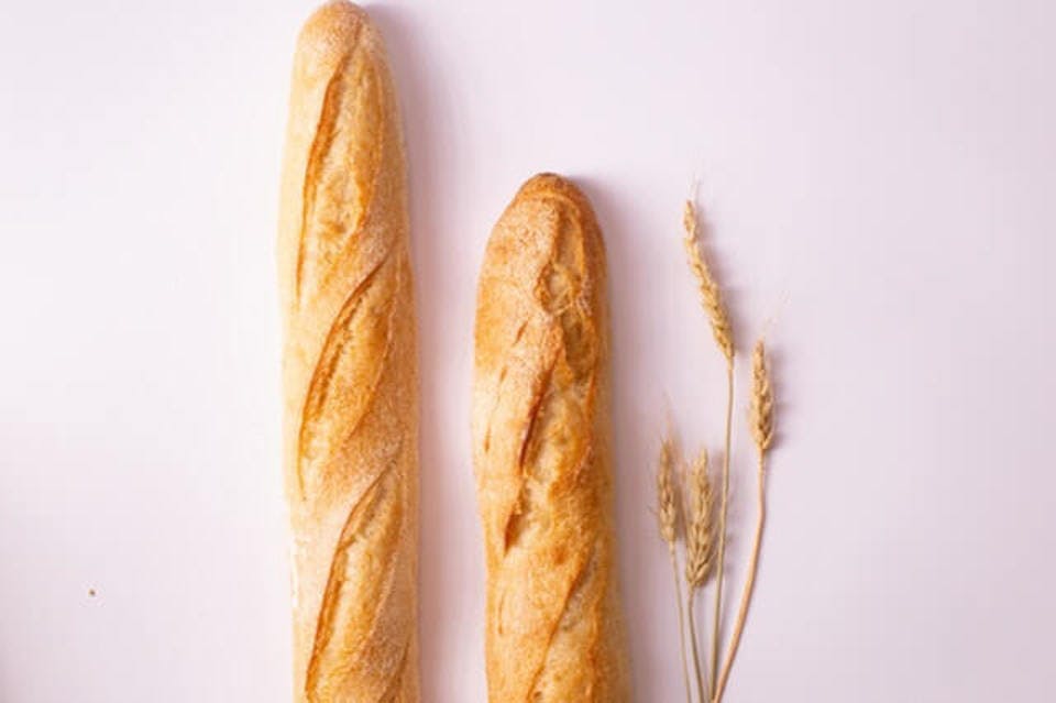 Large baguette bread food 1775039