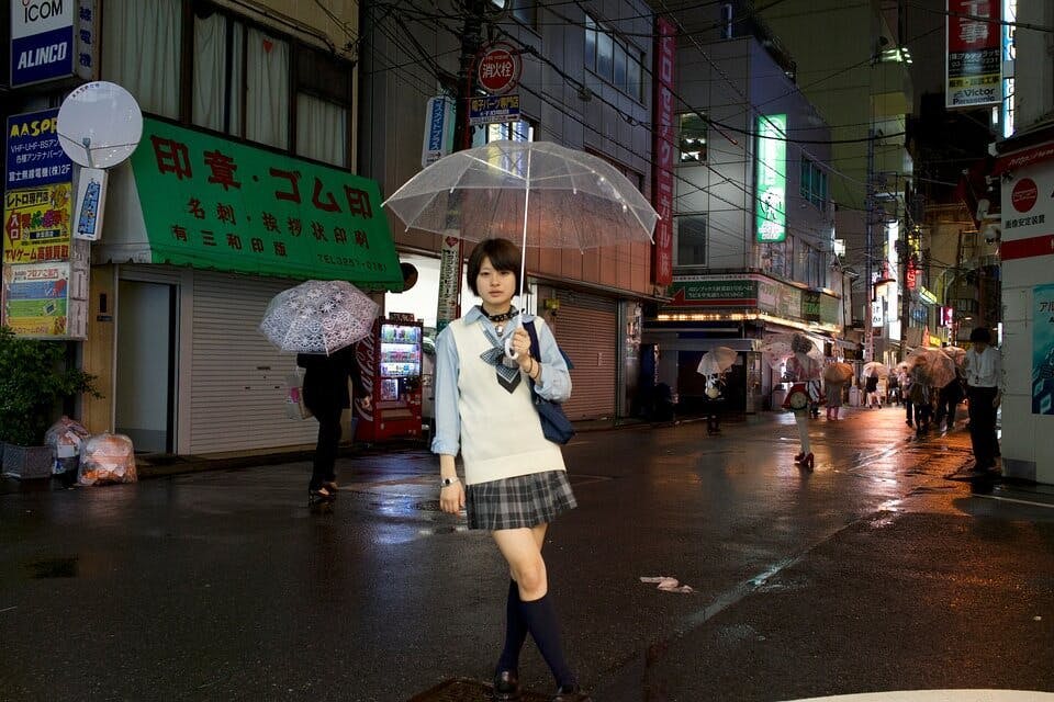 東京でおすすめの雨の日デートスポットに行こう