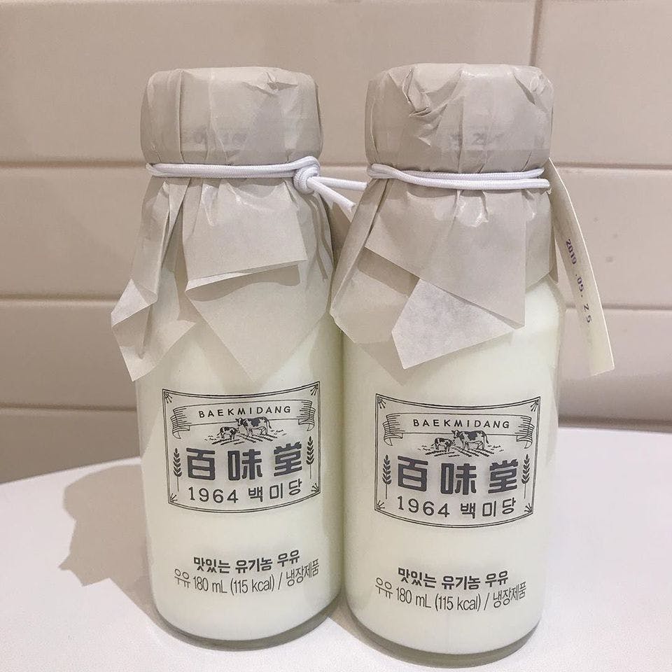 百味堂の瓶牛乳