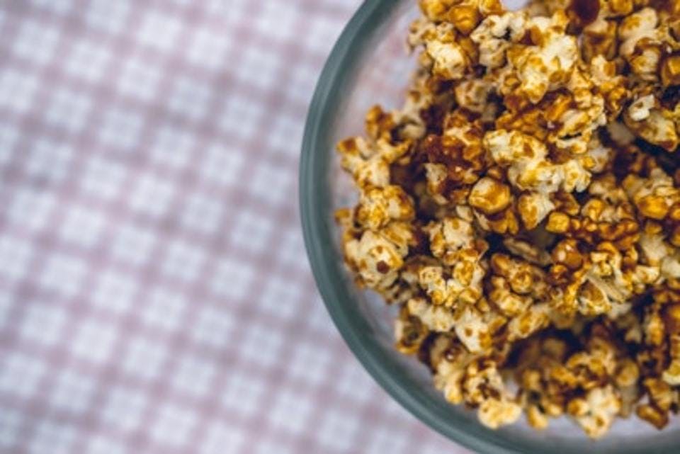 ポップコーンの糖質と食物繊維