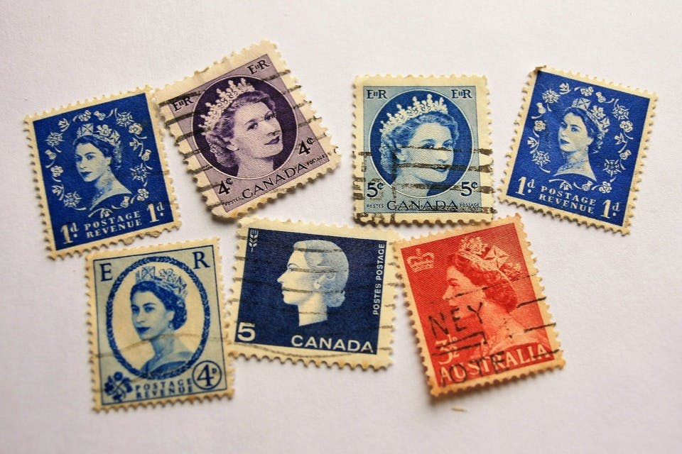 定形外郵便の送料の切手
