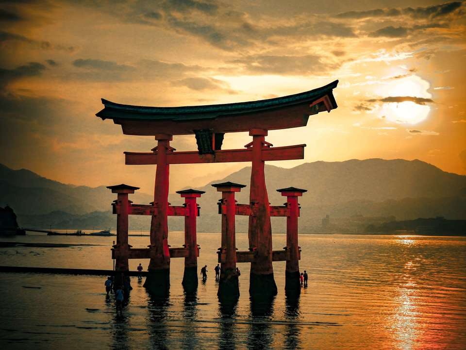 広島の絶景スポットは瀬戸内海の穏やかな気候が生み出す芸術