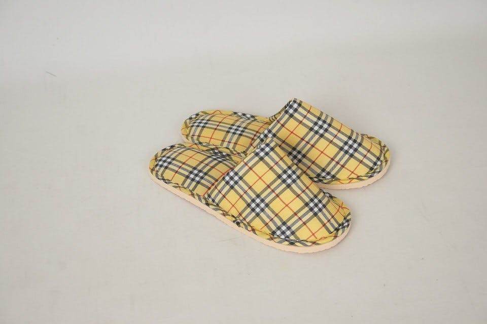 Large slippers 704705 1920  1 