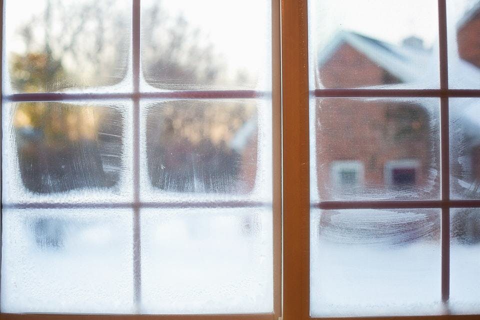 窓の凍結