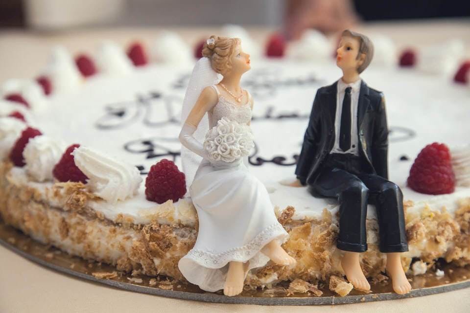 ケーキと結婚式