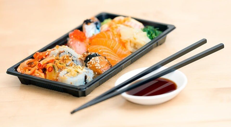 Large sushi 1858696 640