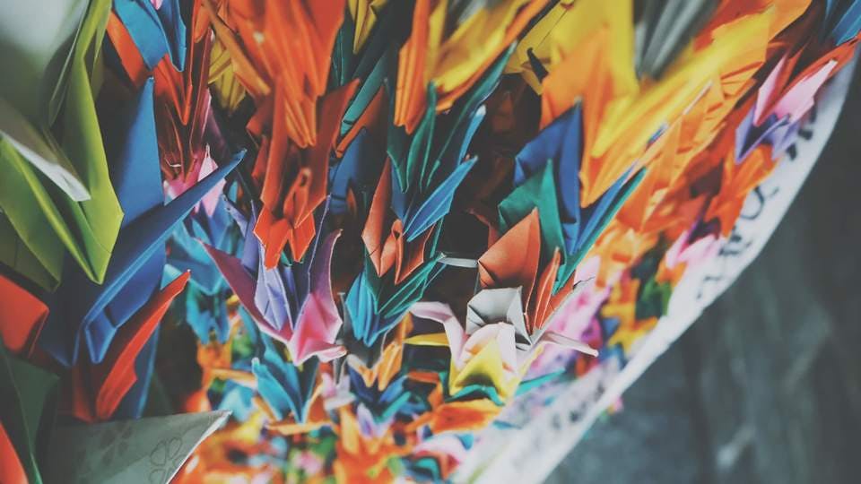 色紙の鶴