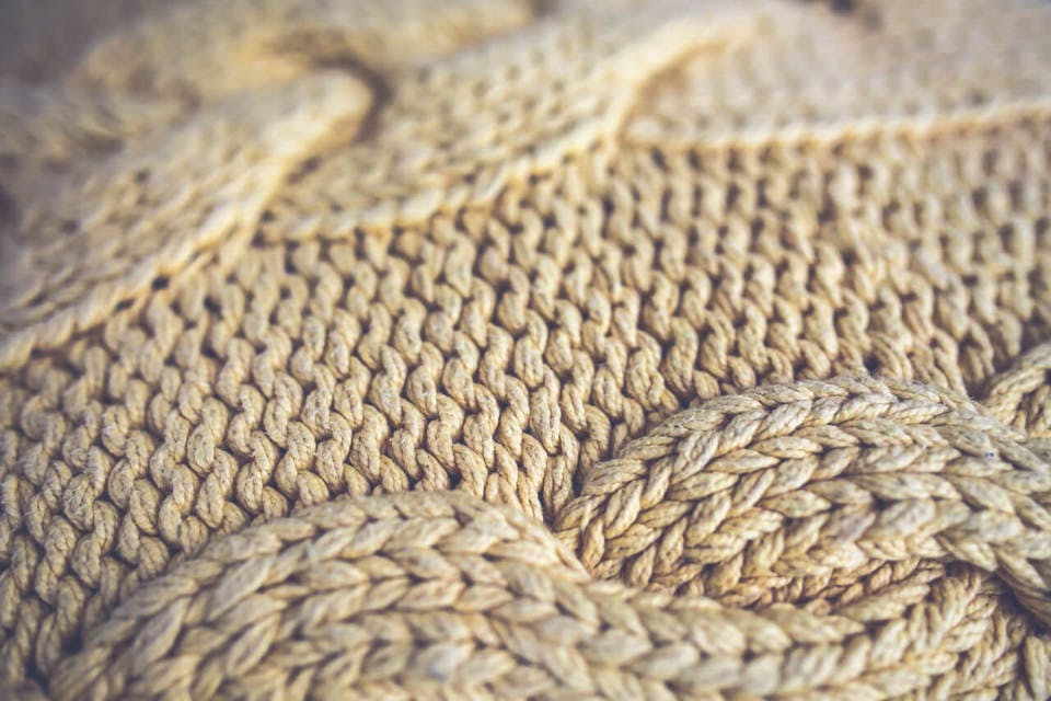 毛糸で編む