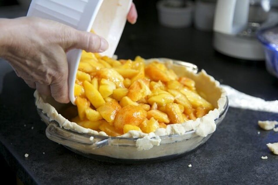 コストコのアップルパイを作る過程