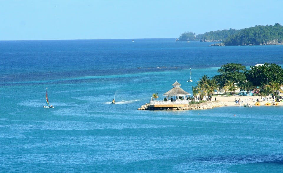 ジャマイカ 海