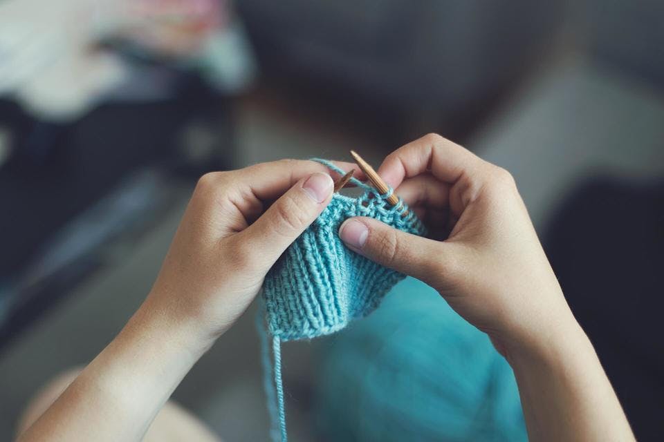 イギリスゴム編みで作るスヌードの編み方