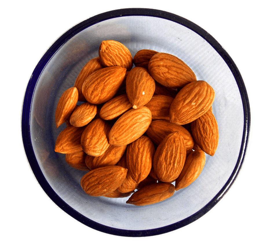Large almonds 1740176 640  1 