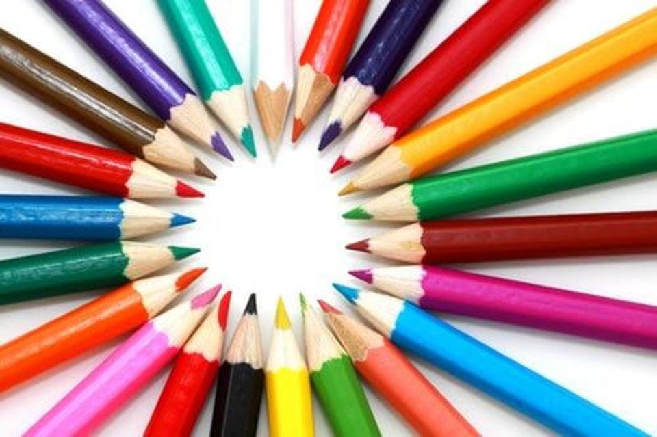 たくさんの100均色鉛筆