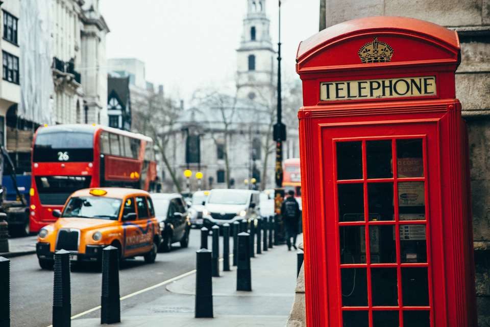 ロンドンの赤いメールボックス