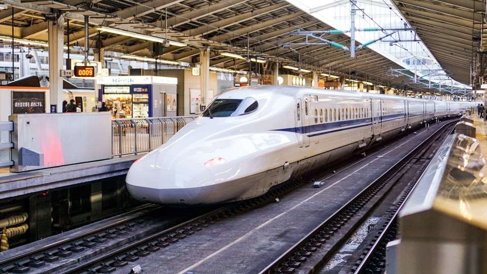 新大阪駅の新幹線