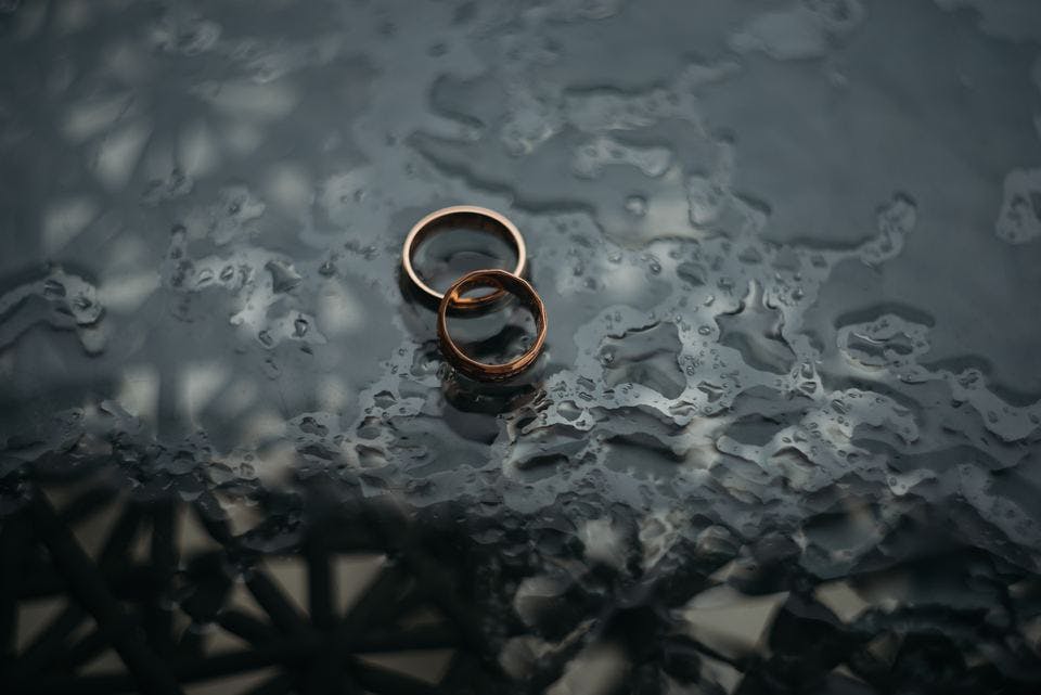  単身赴任の夫と離婚したい…離婚率やきっかけ＆離婚する時の注意点