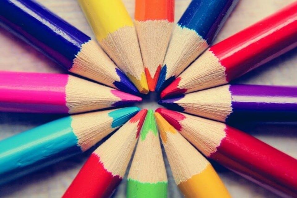 プラバンは色鉛筆で着色可能